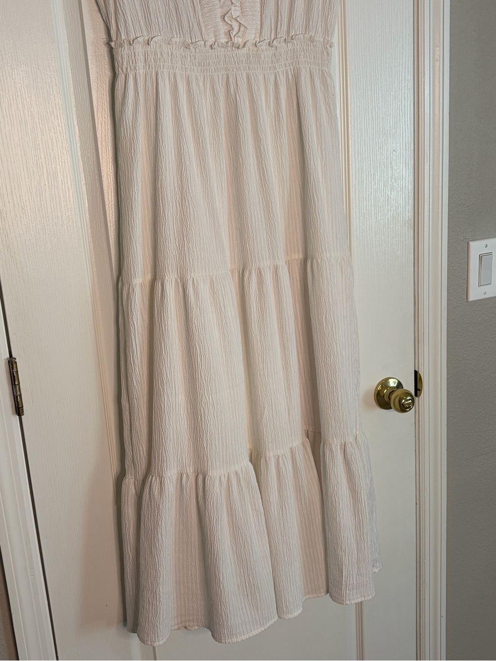 London Times Light Cream Ruffle-Trim Maxi Dress with Smocked Waist - Picture 4 of 5